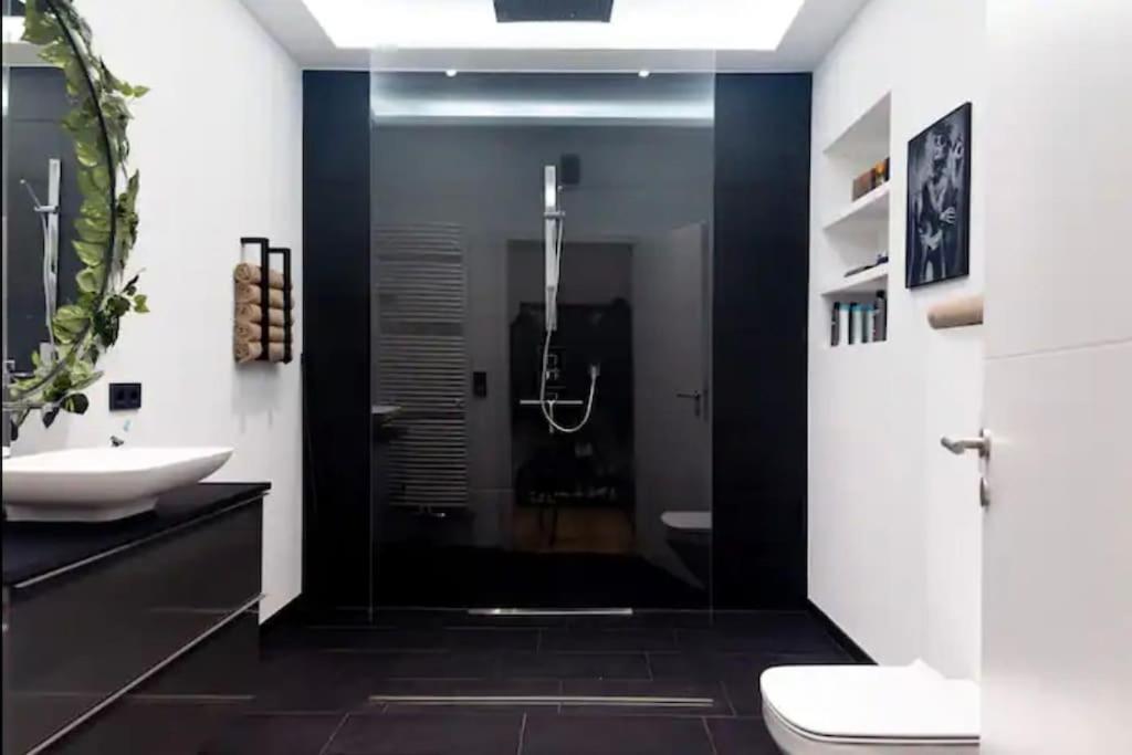 Design Apartment Im Zentrum Von Nienburg! Nienburg  Bagian luar foto